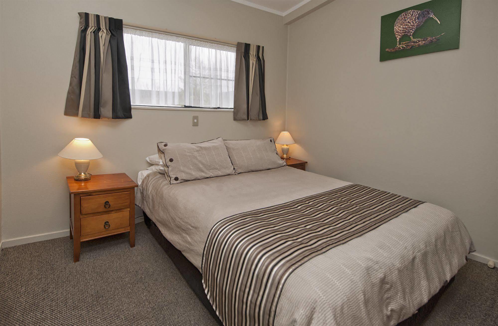 Sport Of Kings Motel Rotorua Exterior photo